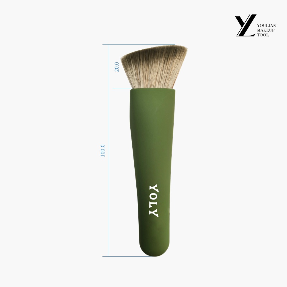 Are You Using Your Foundation Brush the Right Way?