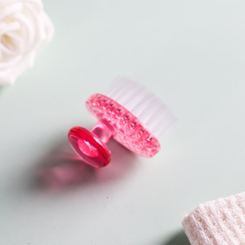 Is A Manual Or Electric Plastic Facial Brush More Effective