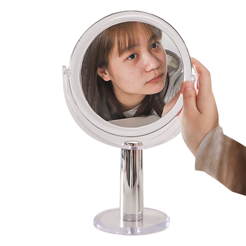 Which Hand Mirror is Right for Your Grooming Needs