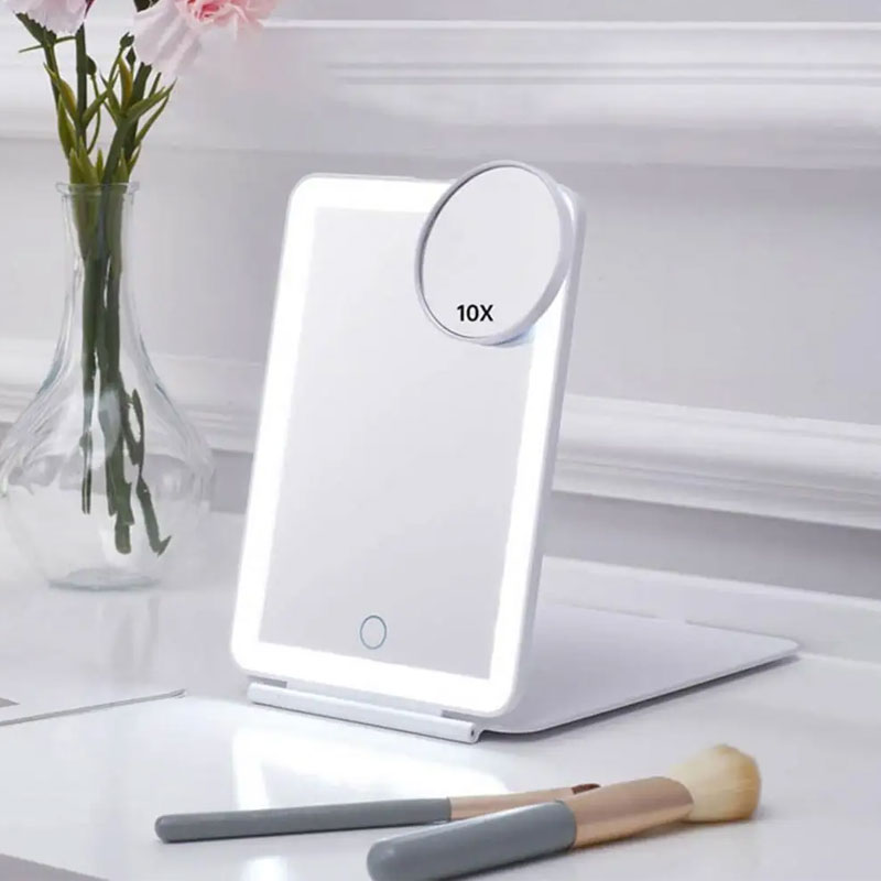 What Is the Battery Life Like on a a High-Quality Travel Portable LED Mirror