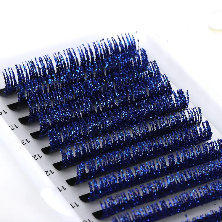 What Makes the Glitter Blue Lash Extension Tray a Must-Have for Professionals?