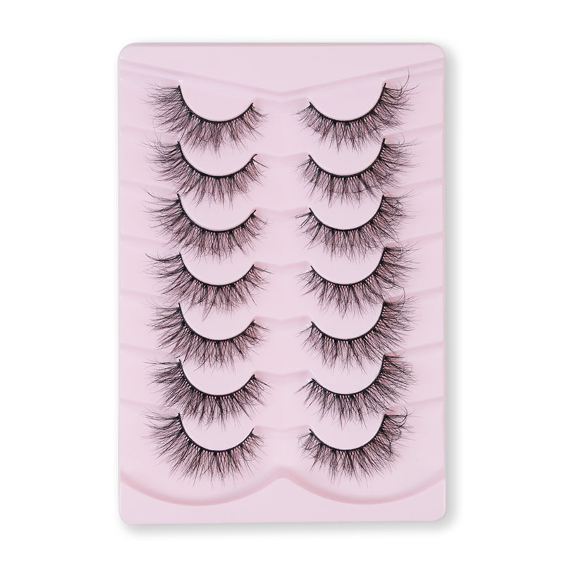 What Are 3D Wispy Strip Lashes Fake Eyelashes and Why Are They So Popular?