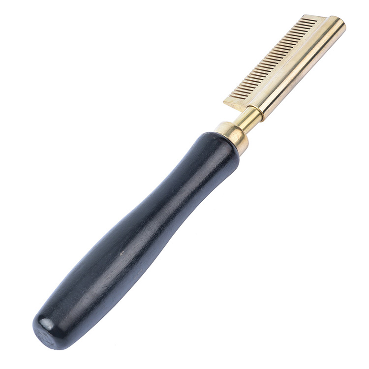 Does the Hair Straightener 500 Degree Pressing Comb Brass Tarnish Over Time, and Does That Affect Performance