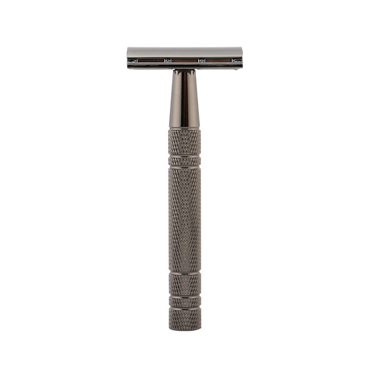 Is an Aggressive or Mild Matte Double Edge Safety Razor Better for Thick Beard Hair