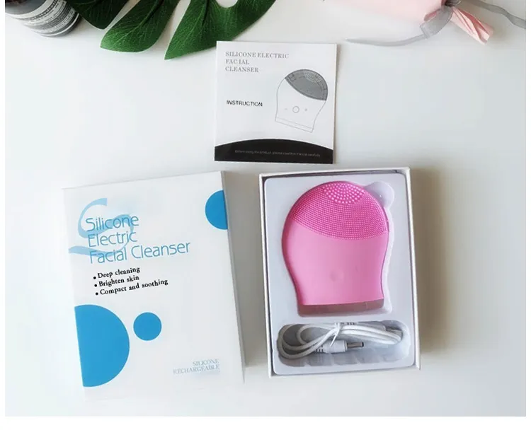 Factory Wholesale Electronic Silicone Waterproof Brush for Face Cleaning