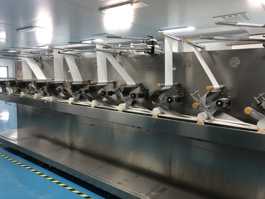 Soft Skin Friendly Makeup Cleaning Wipes for Baby and Female