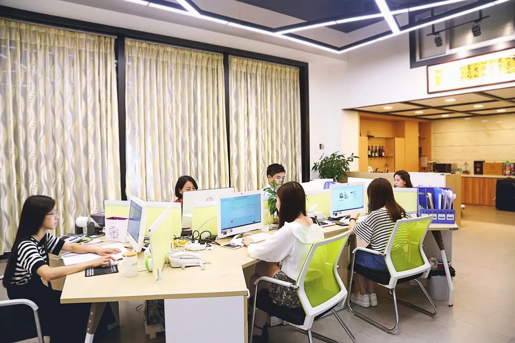 Washami New Product with High Quality Spray Perfume